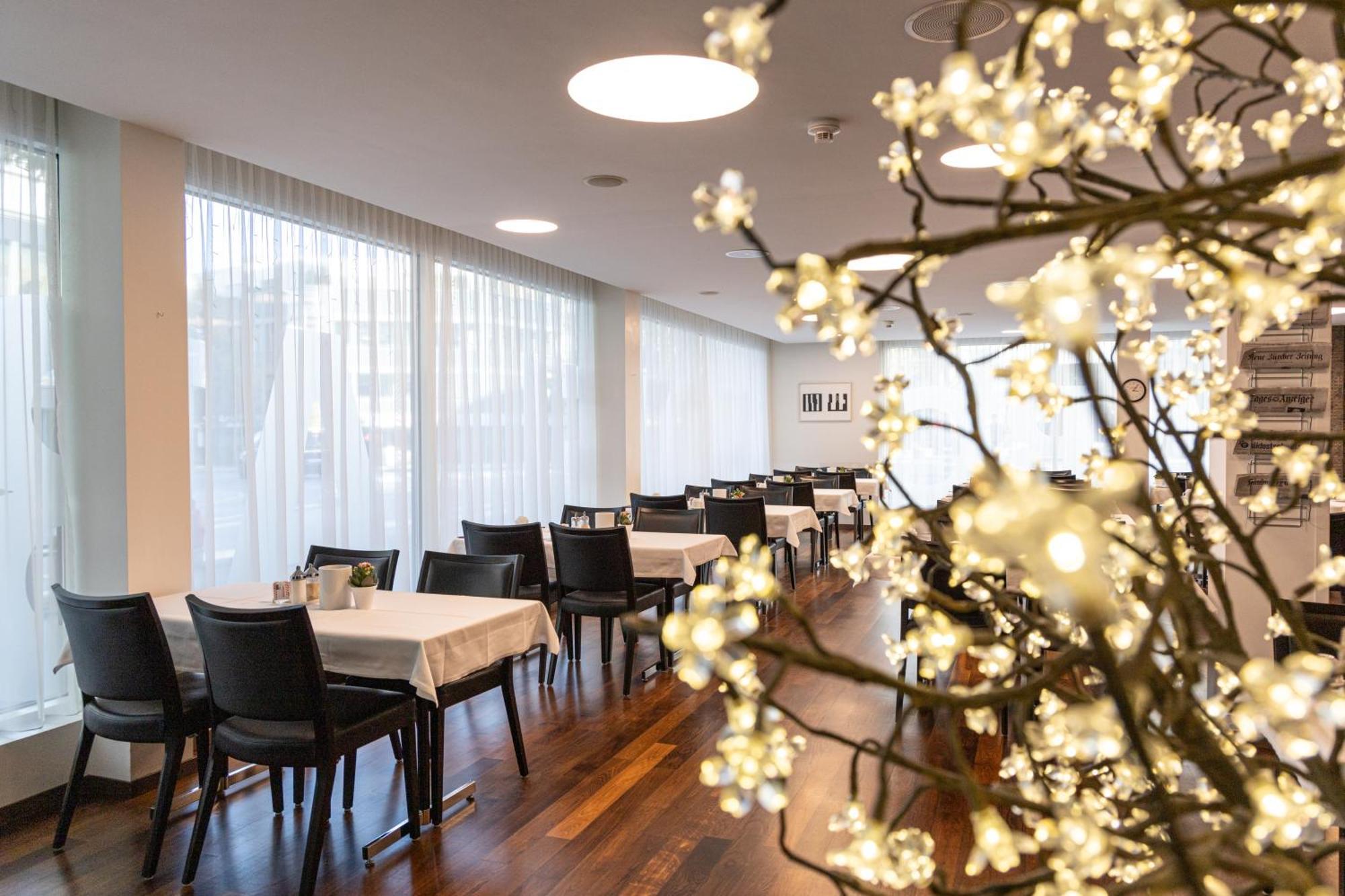 Abc Swiss Quality Hotel Chur Bagian luar foto