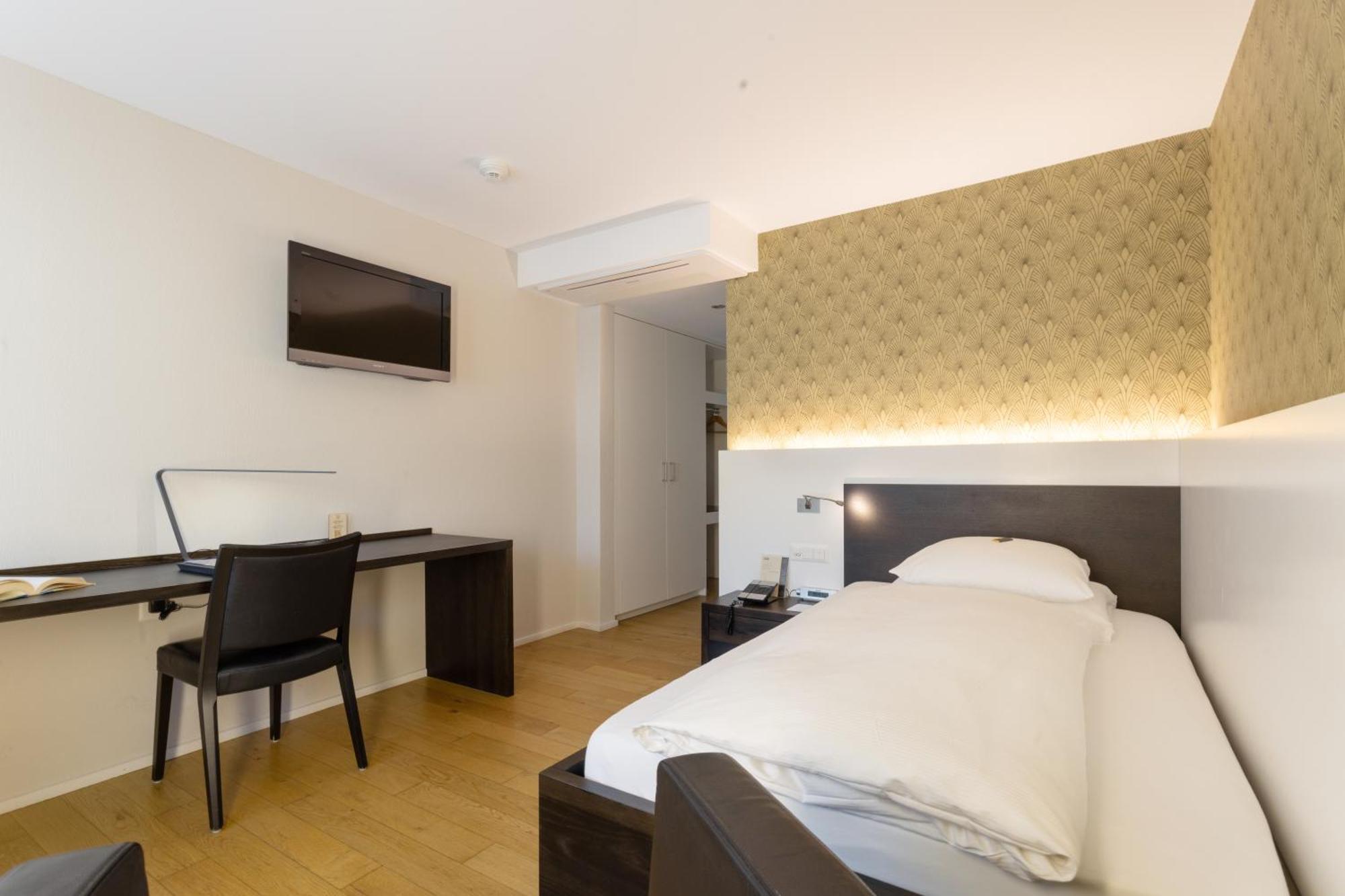 Abc Swiss Quality Hotel Chur Bagian luar foto